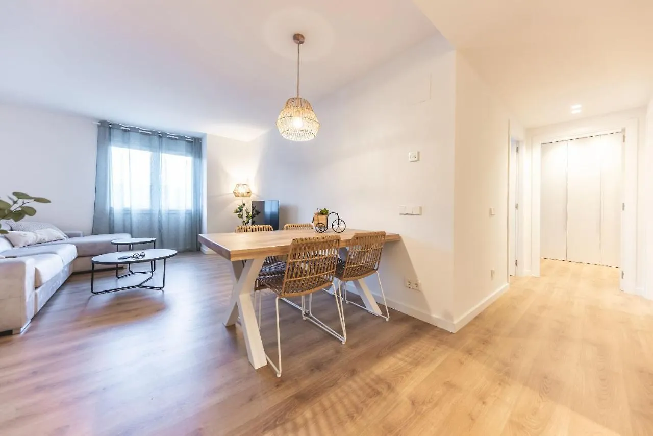 Bravissimo Afra, 2-Bedroom Apartment Girona